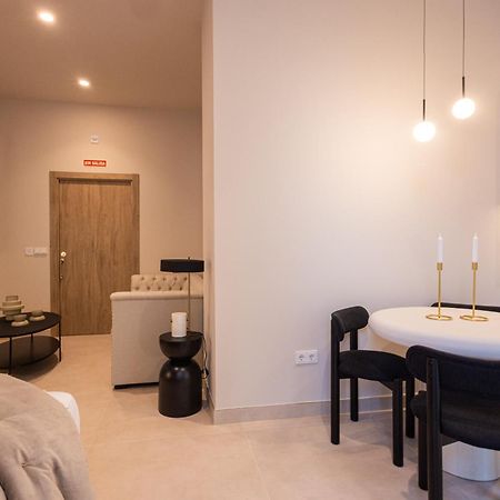 Florit Flats - The Benicalap Apartments 瓦伦西亚 外观 照片