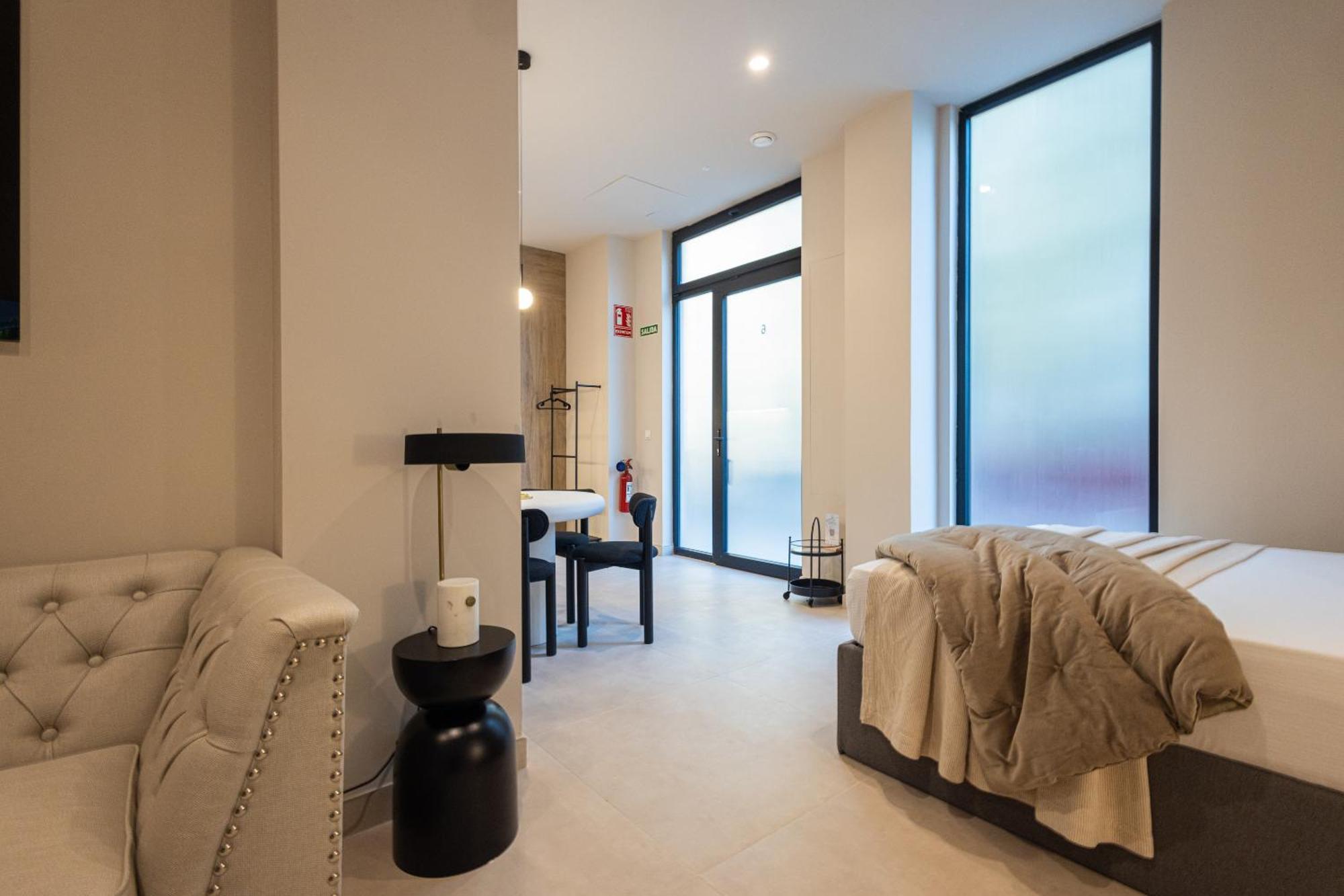 Florit Flats - The Benicalap Apartments 瓦伦西亚 外观 照片